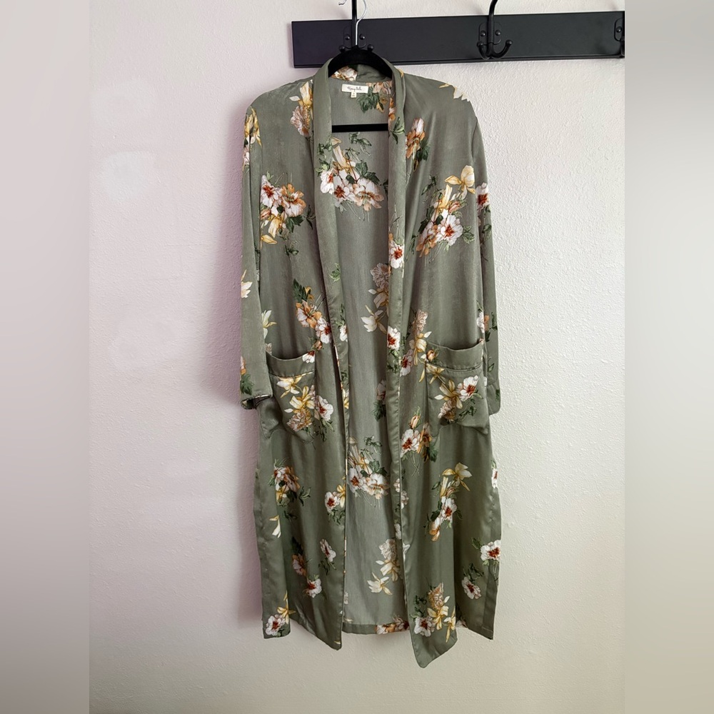 Silky Green Boutique Open Robe